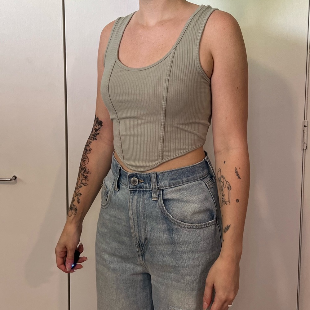 Love Tree ribbed crop top